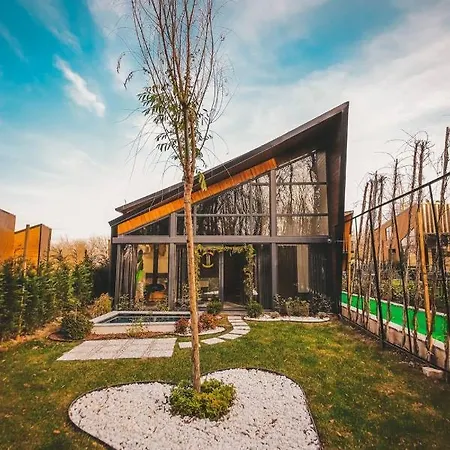 Hotel Backyard Sapanca