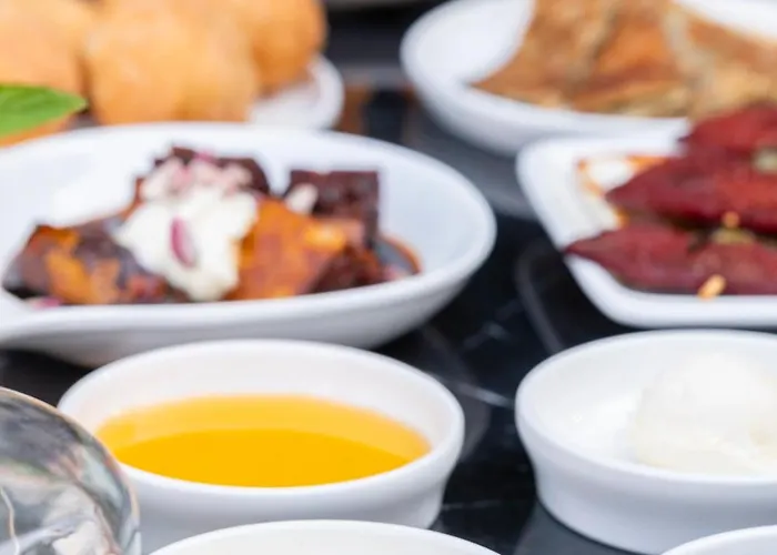 מלון Backyard ספנג'ה